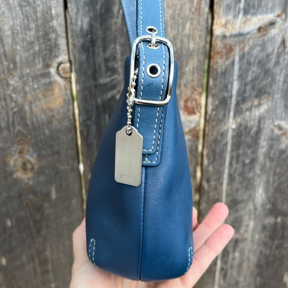 Vintage Coach Legacy Mini Duffle bag Blue Leather - Picture 4 of 10